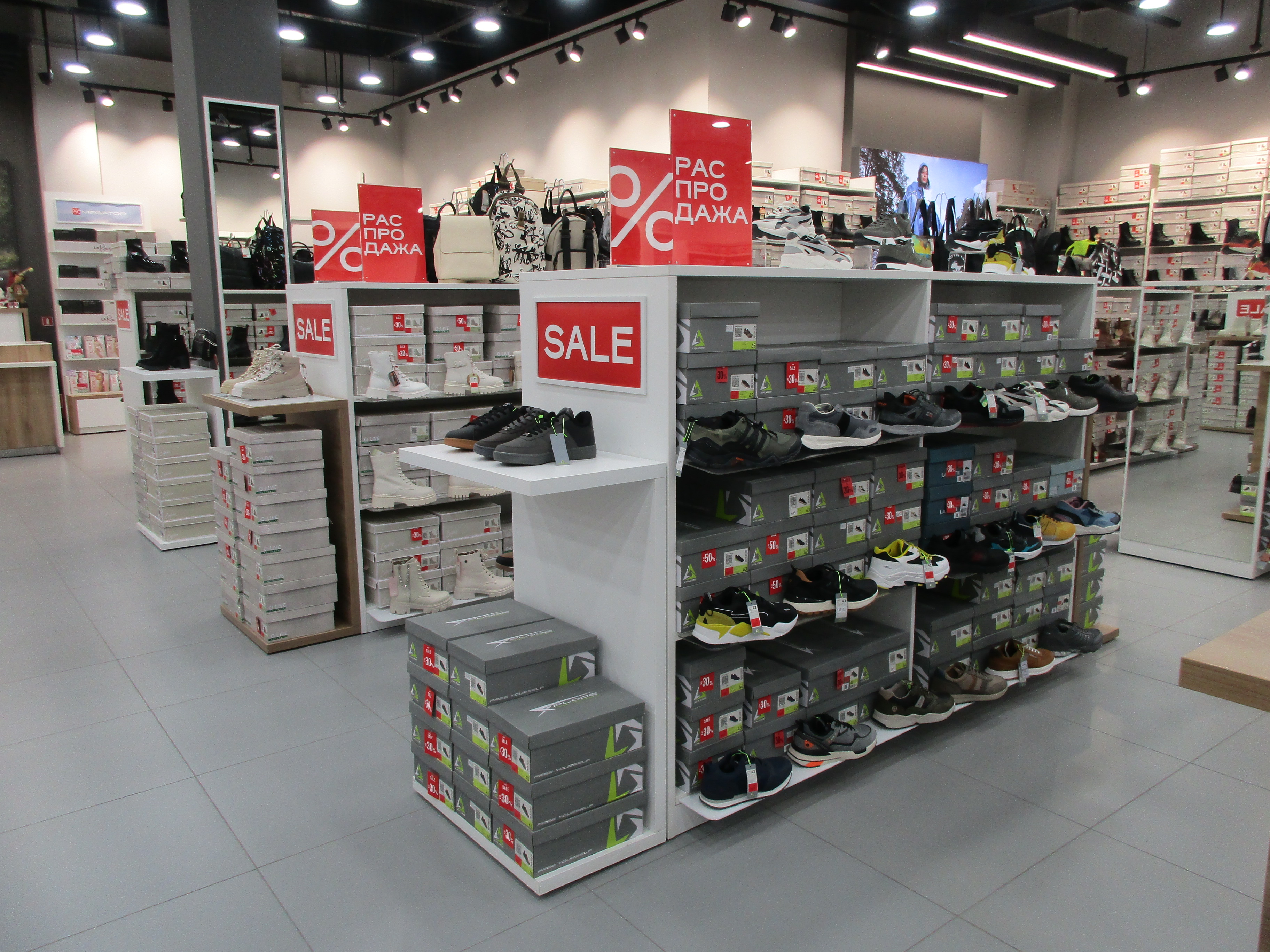 MEGATOP ТЦ PinaPark